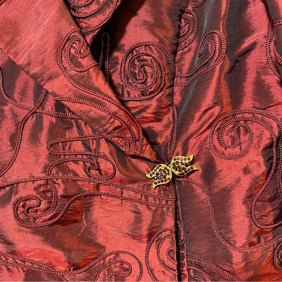 R&M Richards Vintage jacket blazer size 16 wine ruby clasp gold satin Elegant - Picture 2 of 12